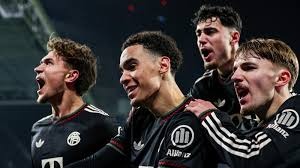 0.7秒三分绝杀！布克神了！#篮球